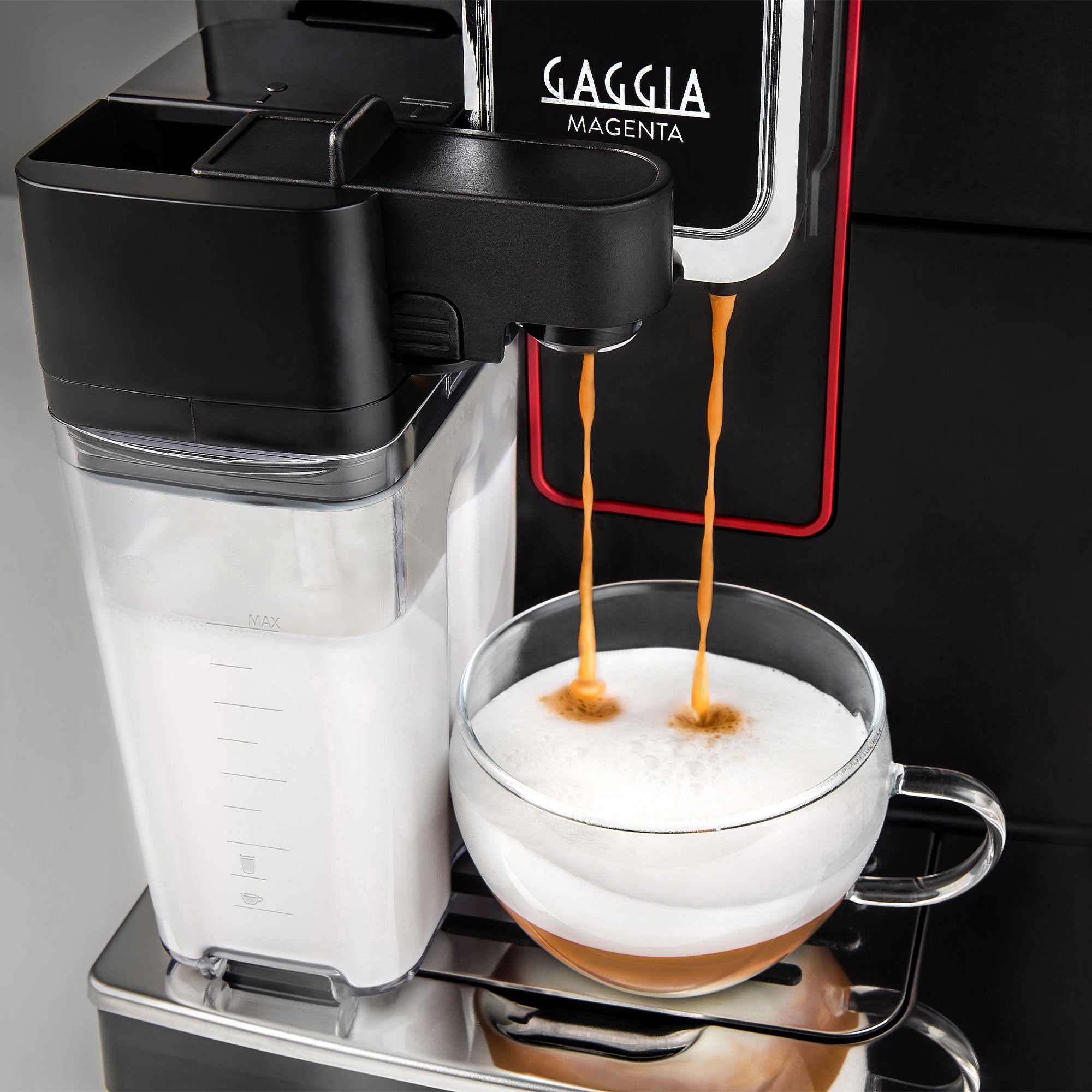 Gaggia-Magenta-Prestige-capuccino