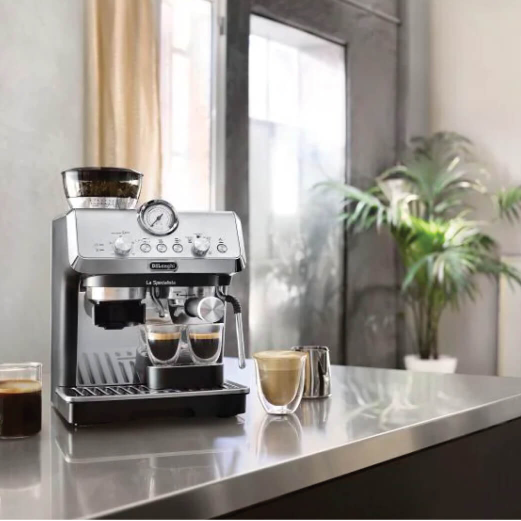 La Specialista Arte - מכונת קפה ידנית DeLonghi EC9155.MB